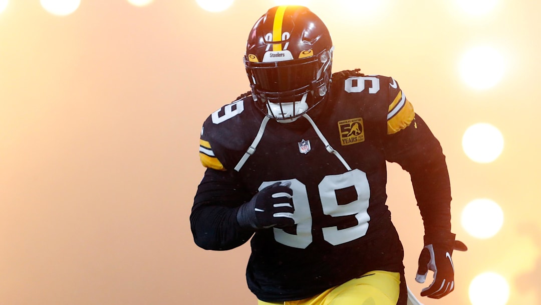 SY225C中型液压挖掘机